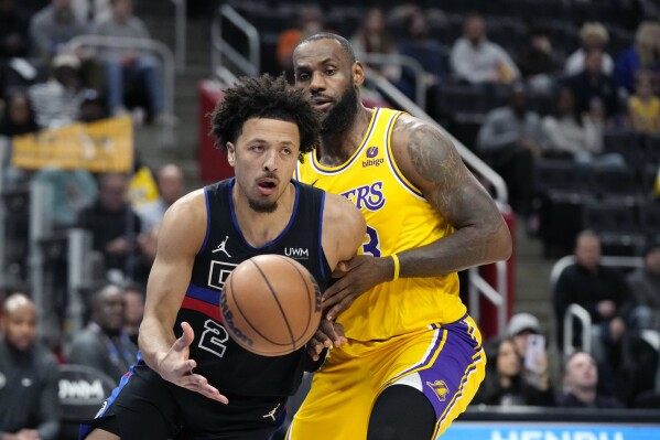 Lebron 15 sales 218